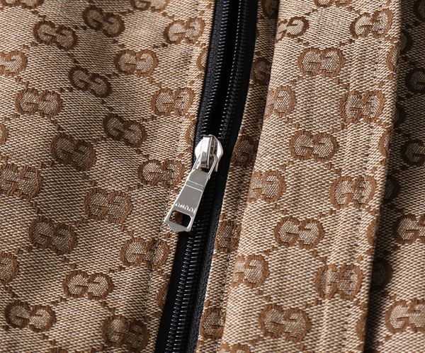 ブランドジャケット角部分ディテール